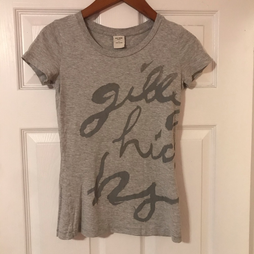Gilly Hicks women’s S grey tee shirt